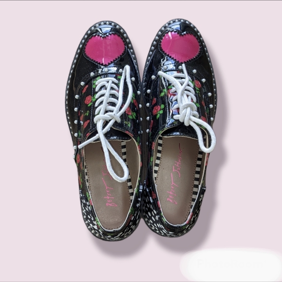 Betsey Johnson | Shoes | Betsey Johnson 